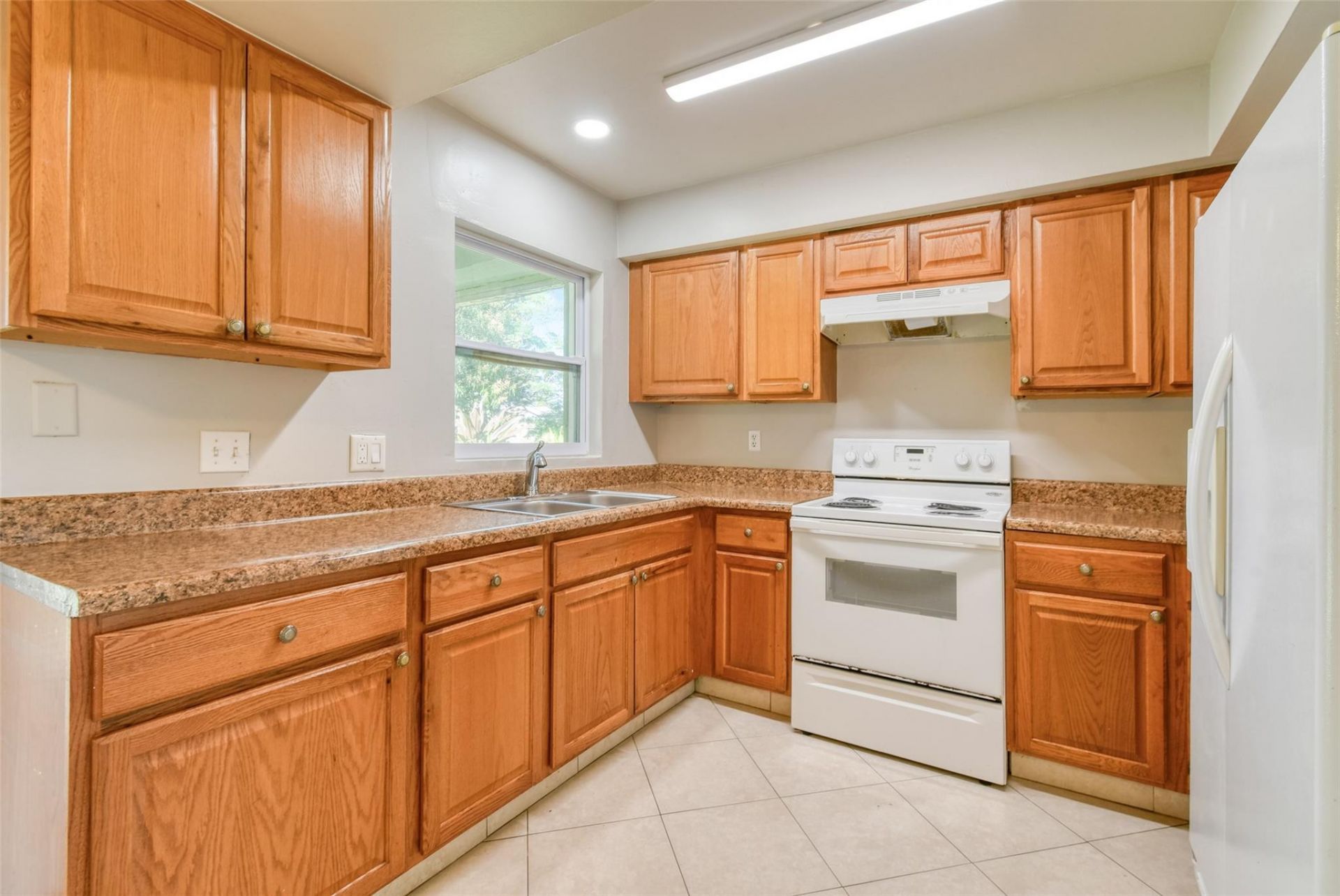 332 NE Cullman Court, Port Saint Lucie, FL 34983 Photo