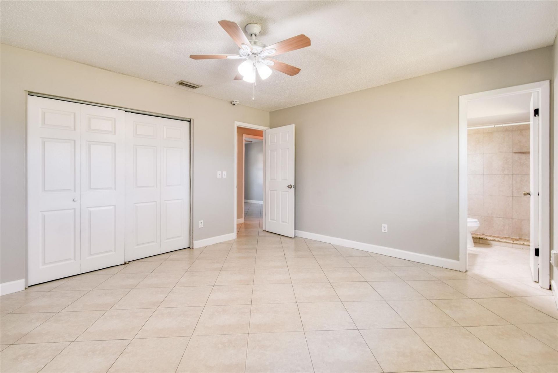 332 NE Cullman Court, Port Saint Lucie, FL 34983 Photo