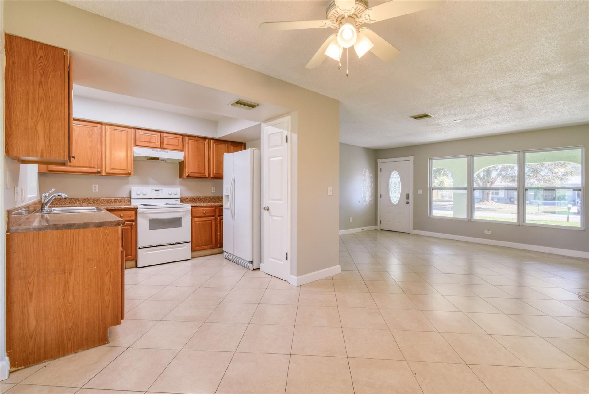 332 NE Cullman Court, Port Saint Lucie, FL 34983 Photo