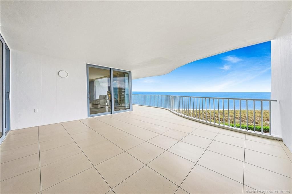 2001 SE Sailfish Point Boulevard, Unit 313, Stuart, FL 34996 Photo