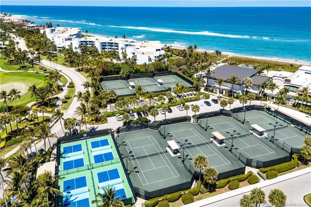 2001 SE Sailfish Point Boulevard, Unit 313, Stuart, FL 34996 Photo
