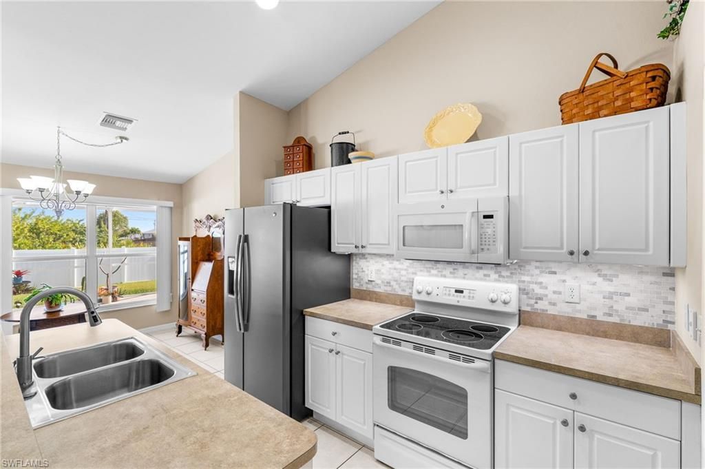 2311 NW 18th Ave, Cape Coral, FL 33993 Photo