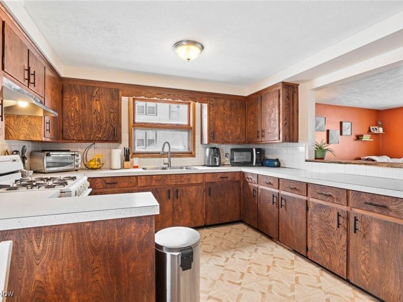 1208 Roslyn Avenue SW, Canton, OH 44710 Photo 8