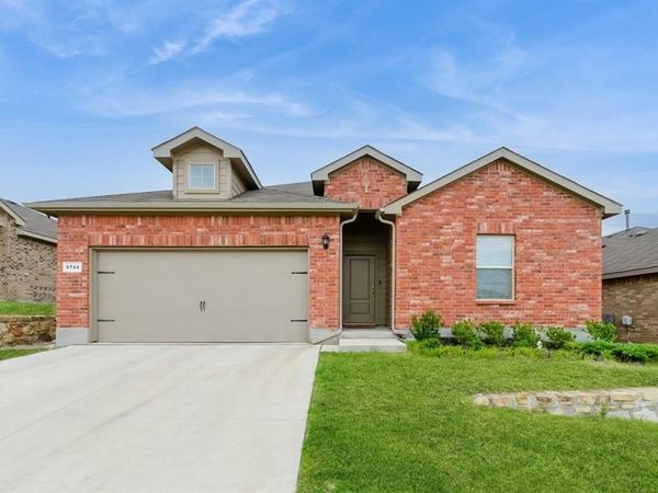 9744 New Bern Drive, Fort Worth, TX 76108
