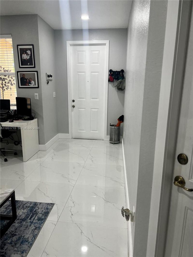 7848 SW 165th Ct, Miami, FL 33193 Photo