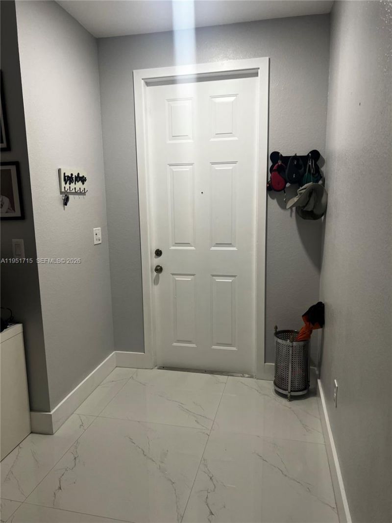 7848 SW 165th Ct, Miami, FL 33193 Photo