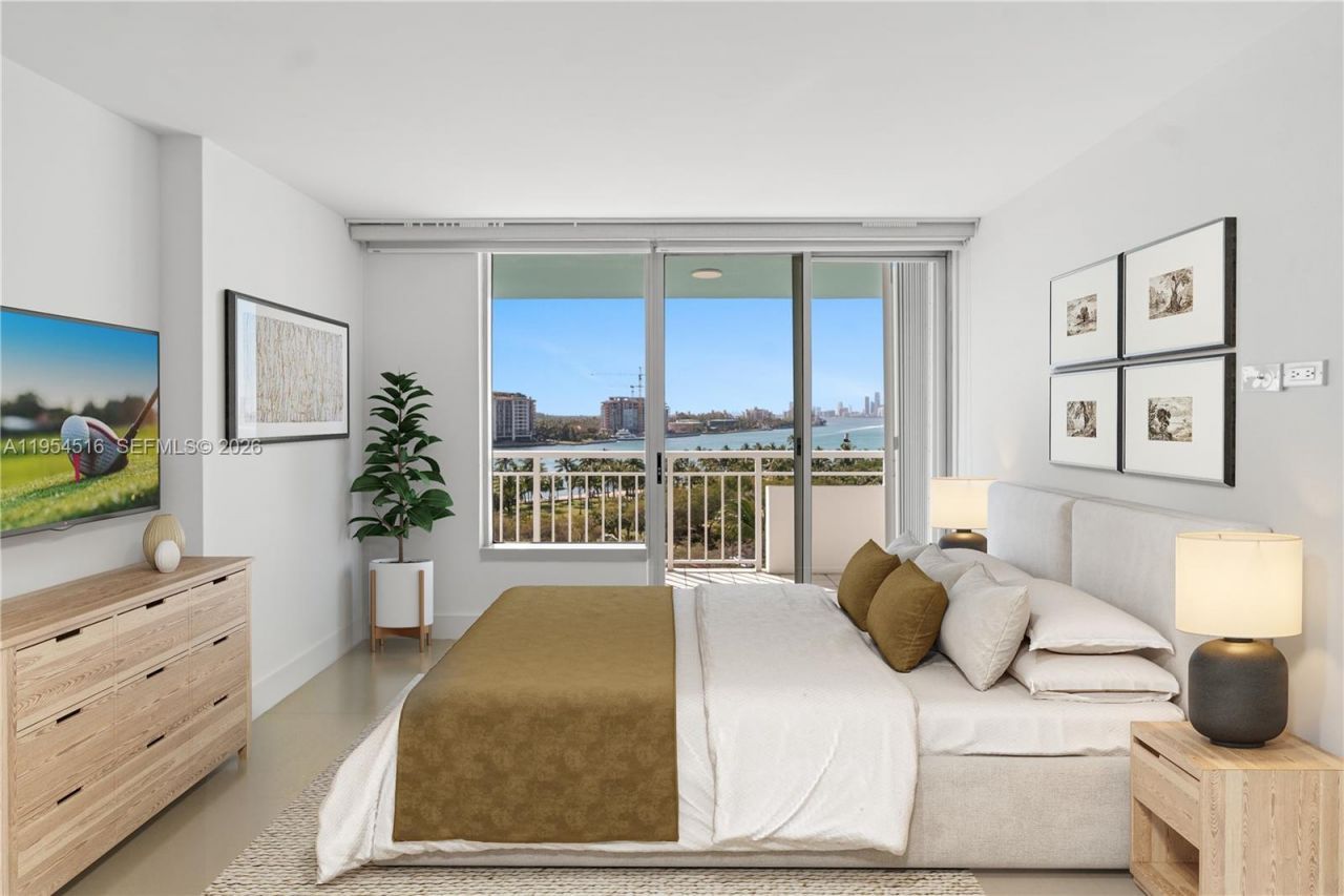 400 S Pointe Dr, Unit 807, Miami Beach, FL 33139 Photo