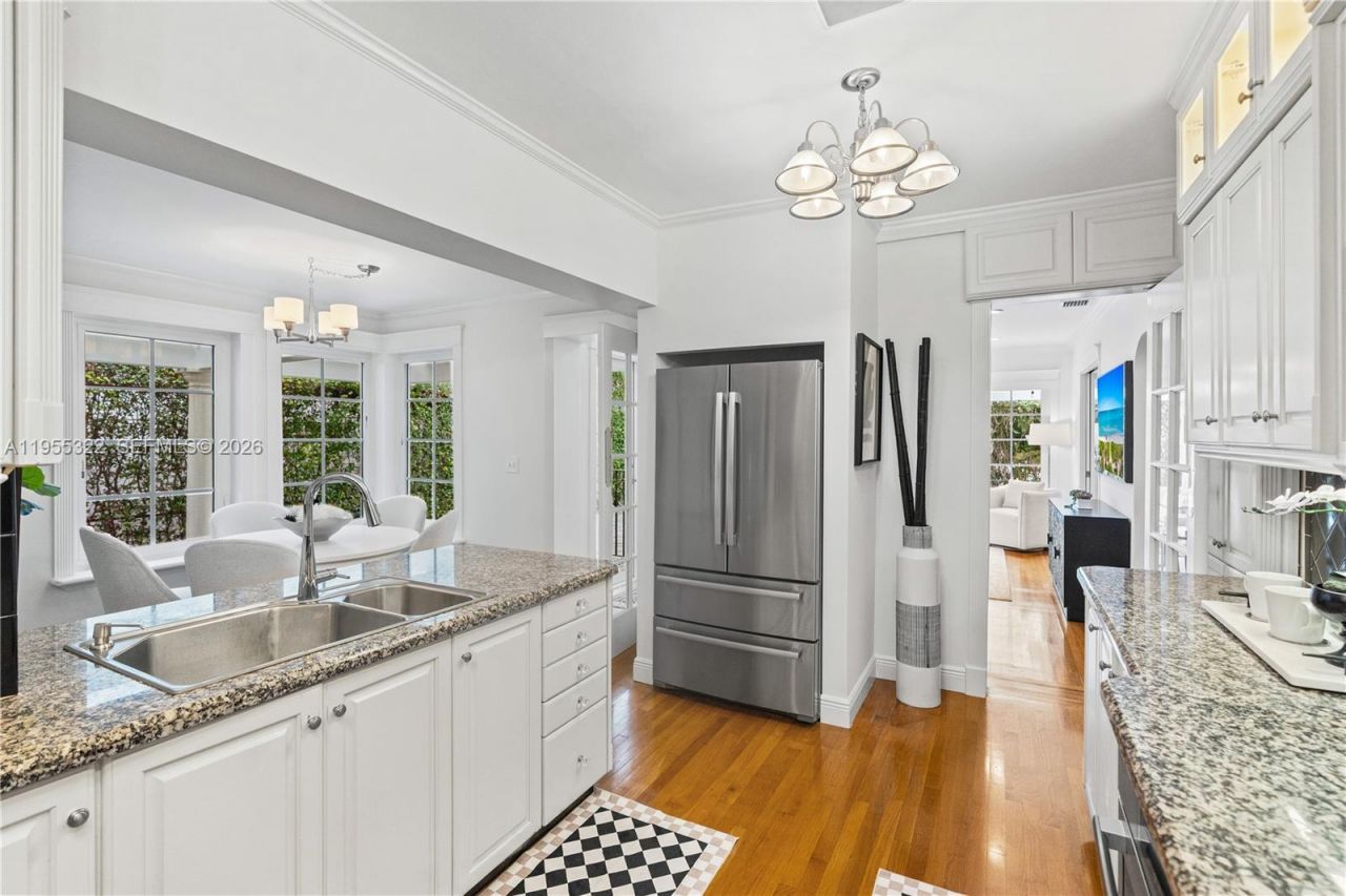 4705 Alhambra Cir, Coral Gables, FL 33146 Photo