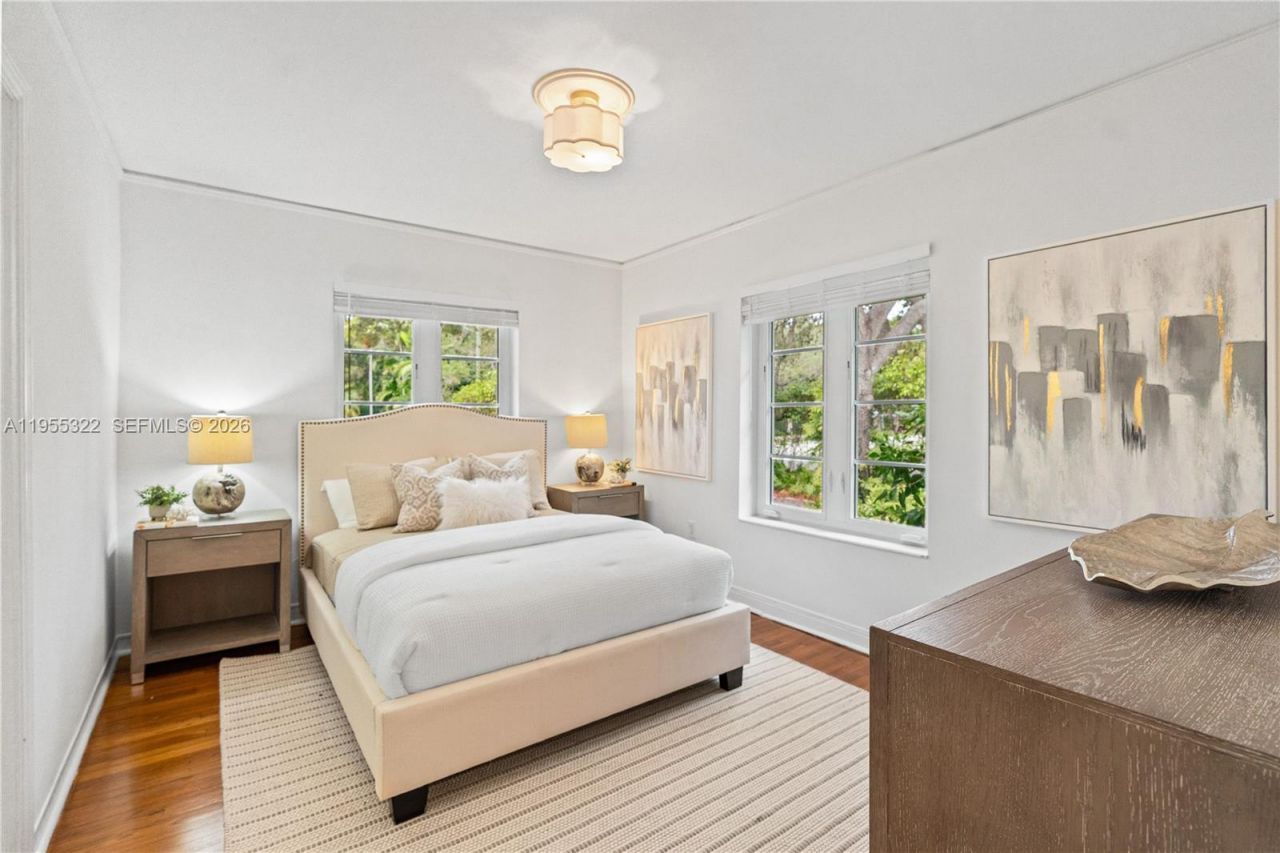 4705 Alhambra Cir, Coral Gables, FL 33146 Photo