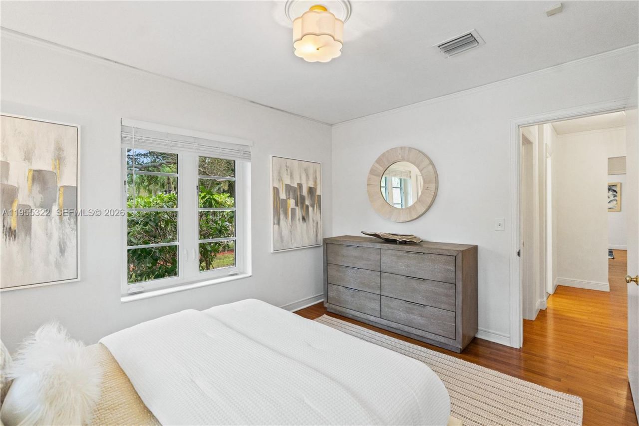 4705 Alhambra Cir, Coral Gables, FL 33146 Photo