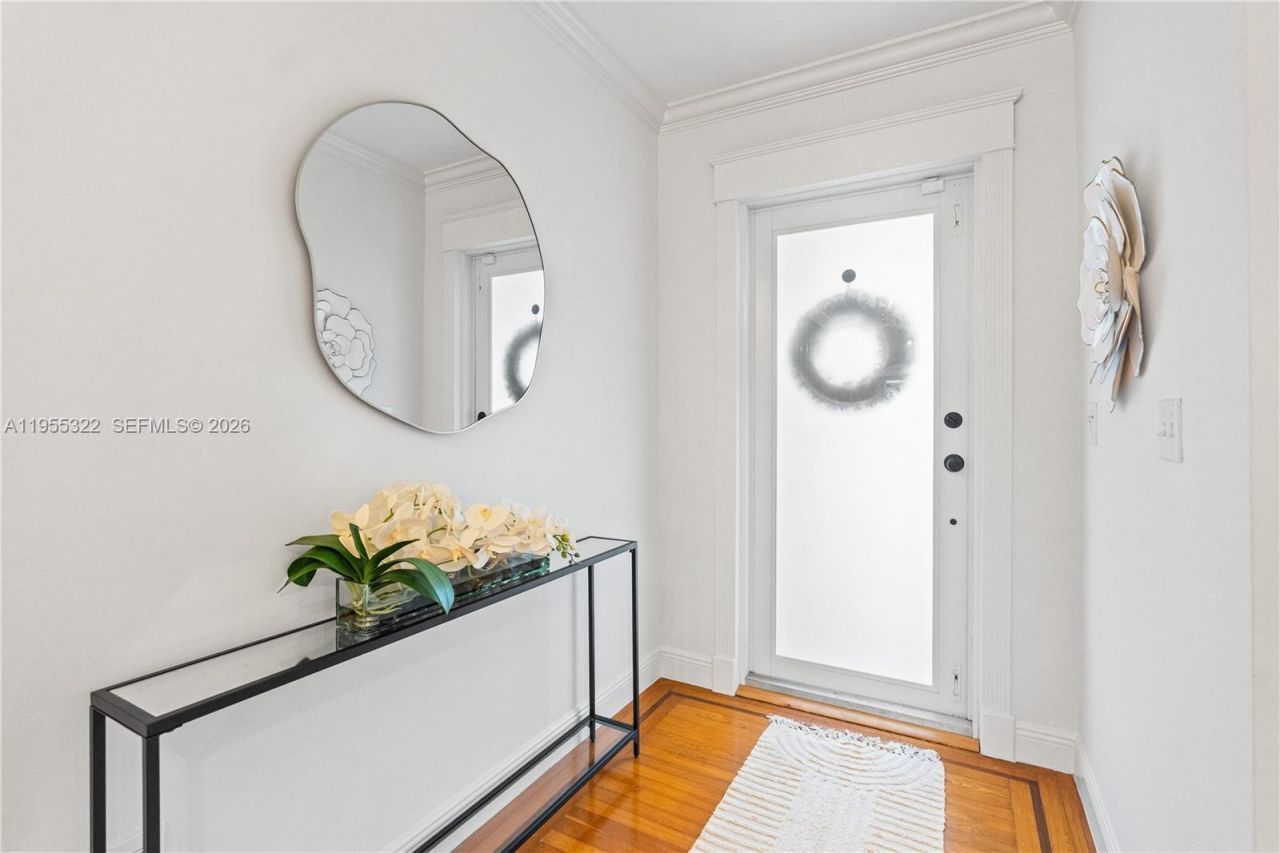 4705 Alhambra Cir, Coral Gables, FL 33146 Photo