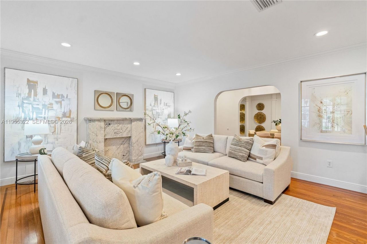 4705 Alhambra Cir, Coral Gables, FL 33146 Photo