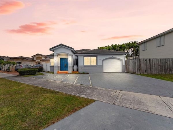 9435 SW 156th Pl, Miami, FL 33196