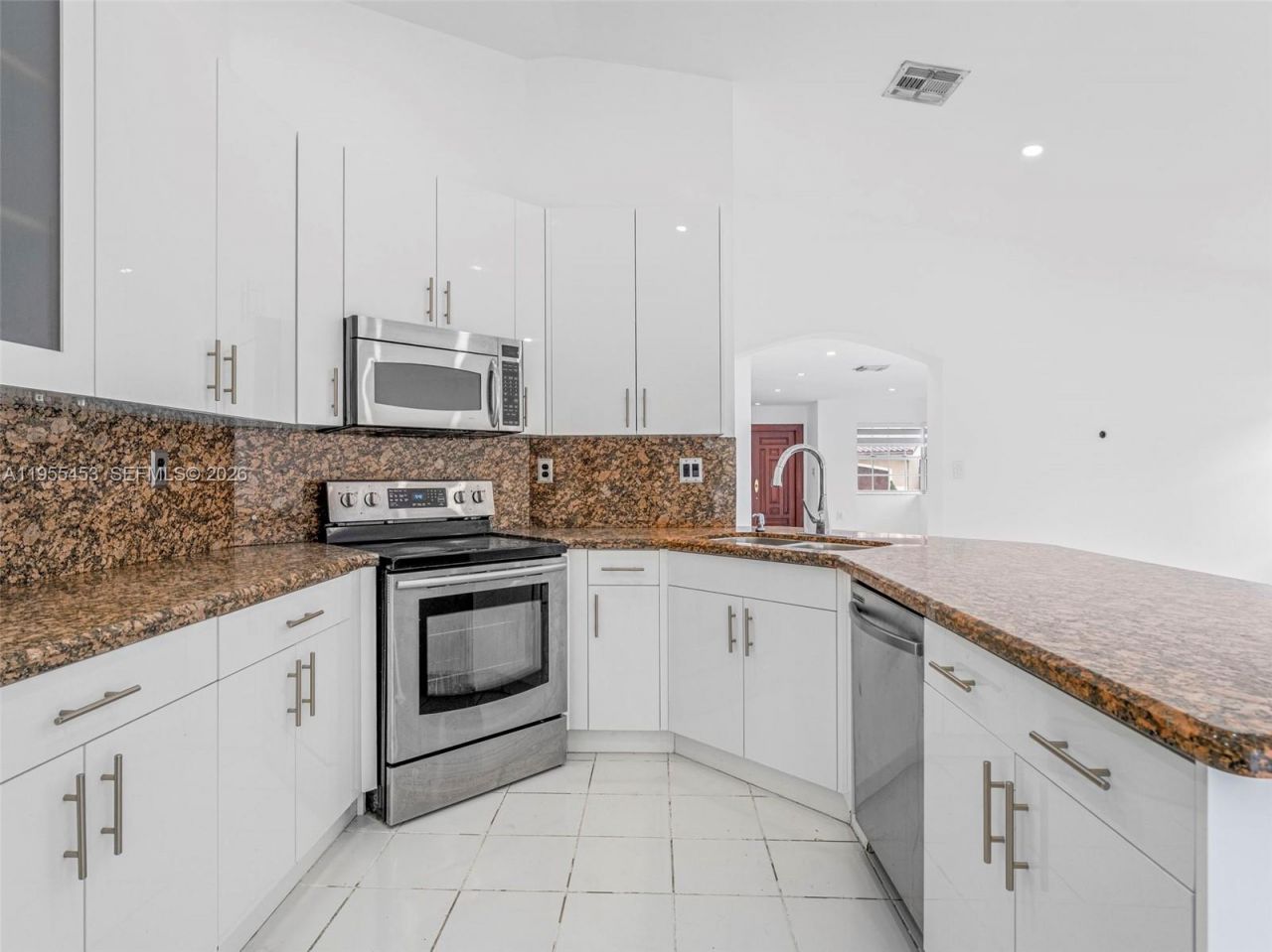 9435 SW 156th Pl, Miami, FL 33196 Photo