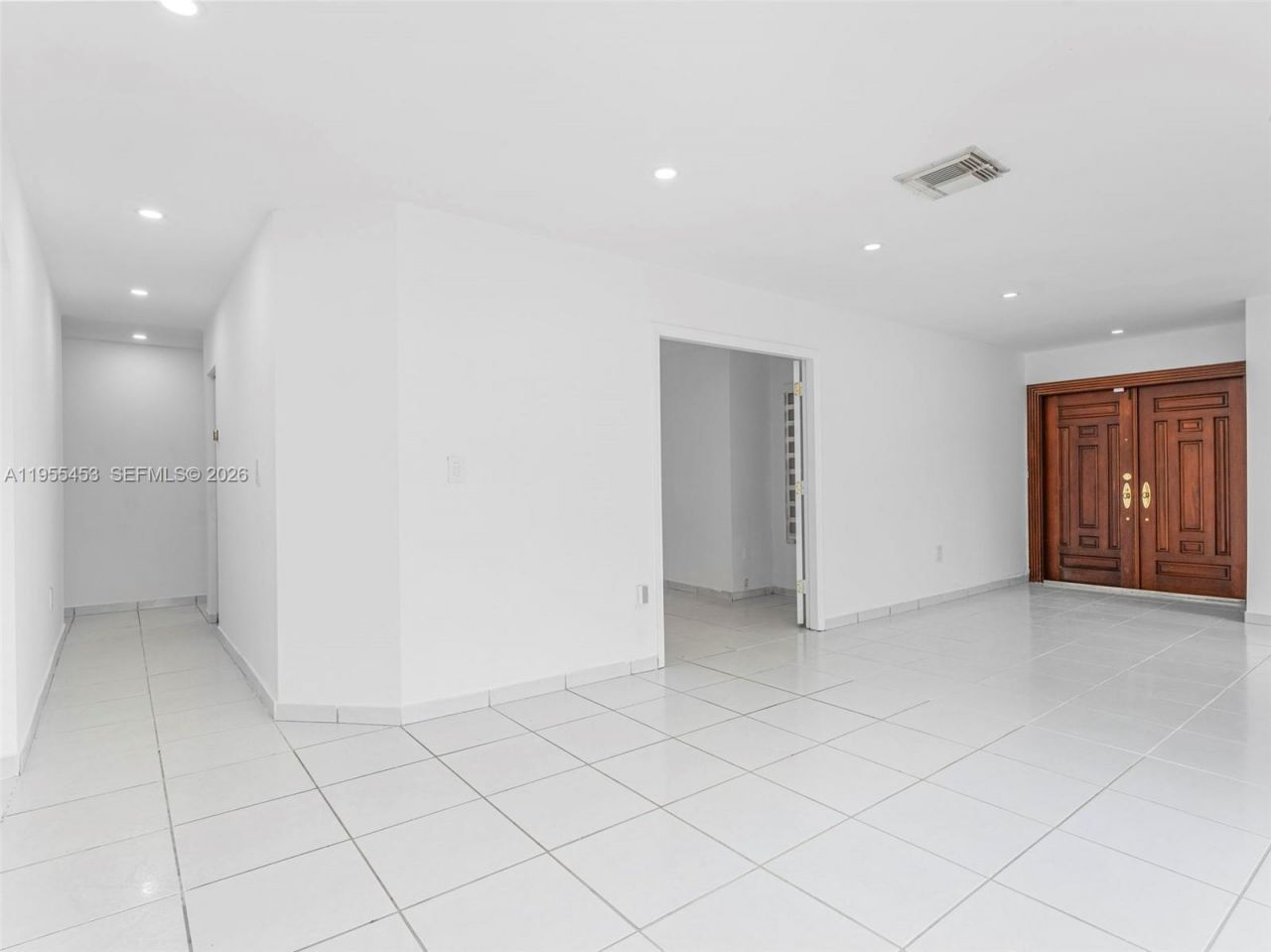 9435 SW 156th Pl, Miami, FL 33196 Photo