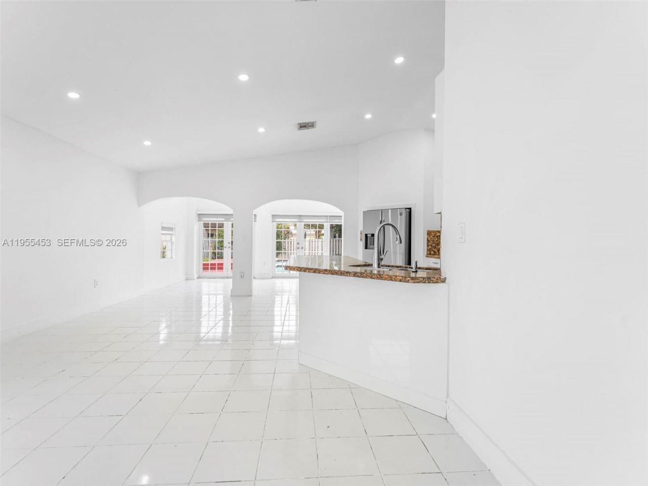 9435 SW 156th Pl, Miami, FL 33196 Photo