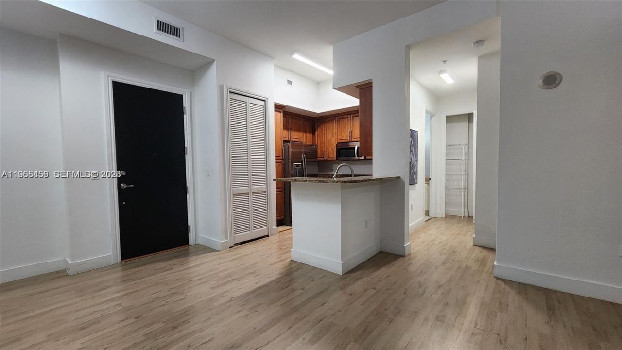 1805 Ponce De Leon Blvd, Unit 512, Coral Gables, FL 33134 Photo