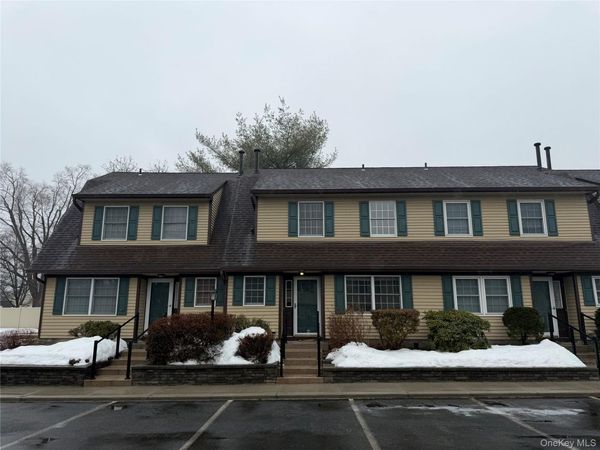 27 Wintergreen Court, Montgomery, NY 12549