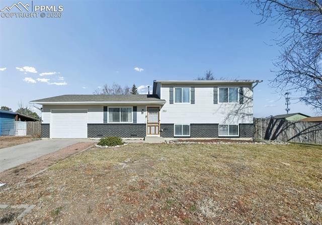 353 Cumming Avenue, Fountain, CO 80817 Main Photo