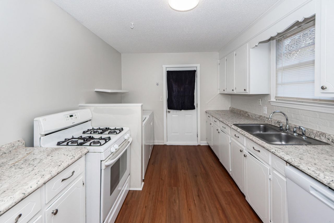 1520 N Avalon Circle Photo 15