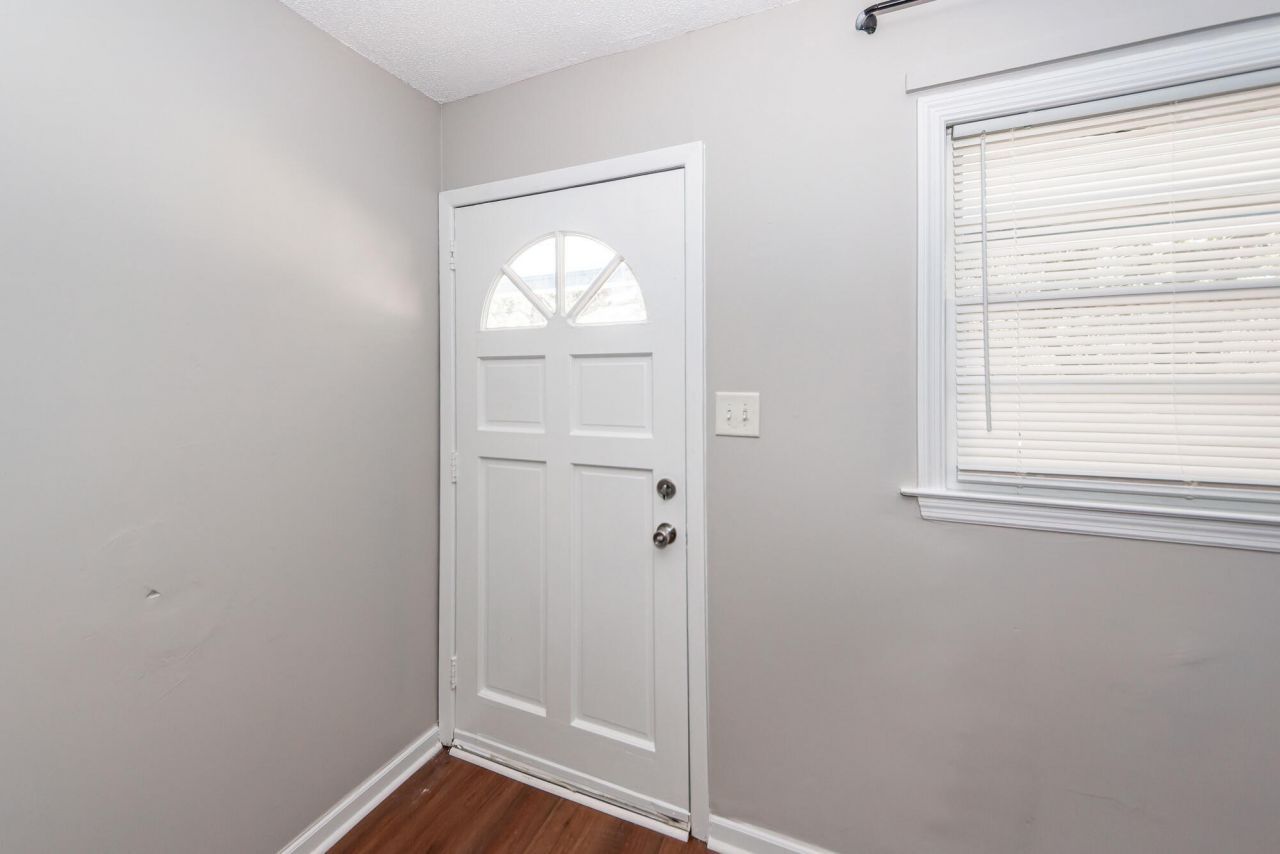 1520 N Avalon Circle Photo 5