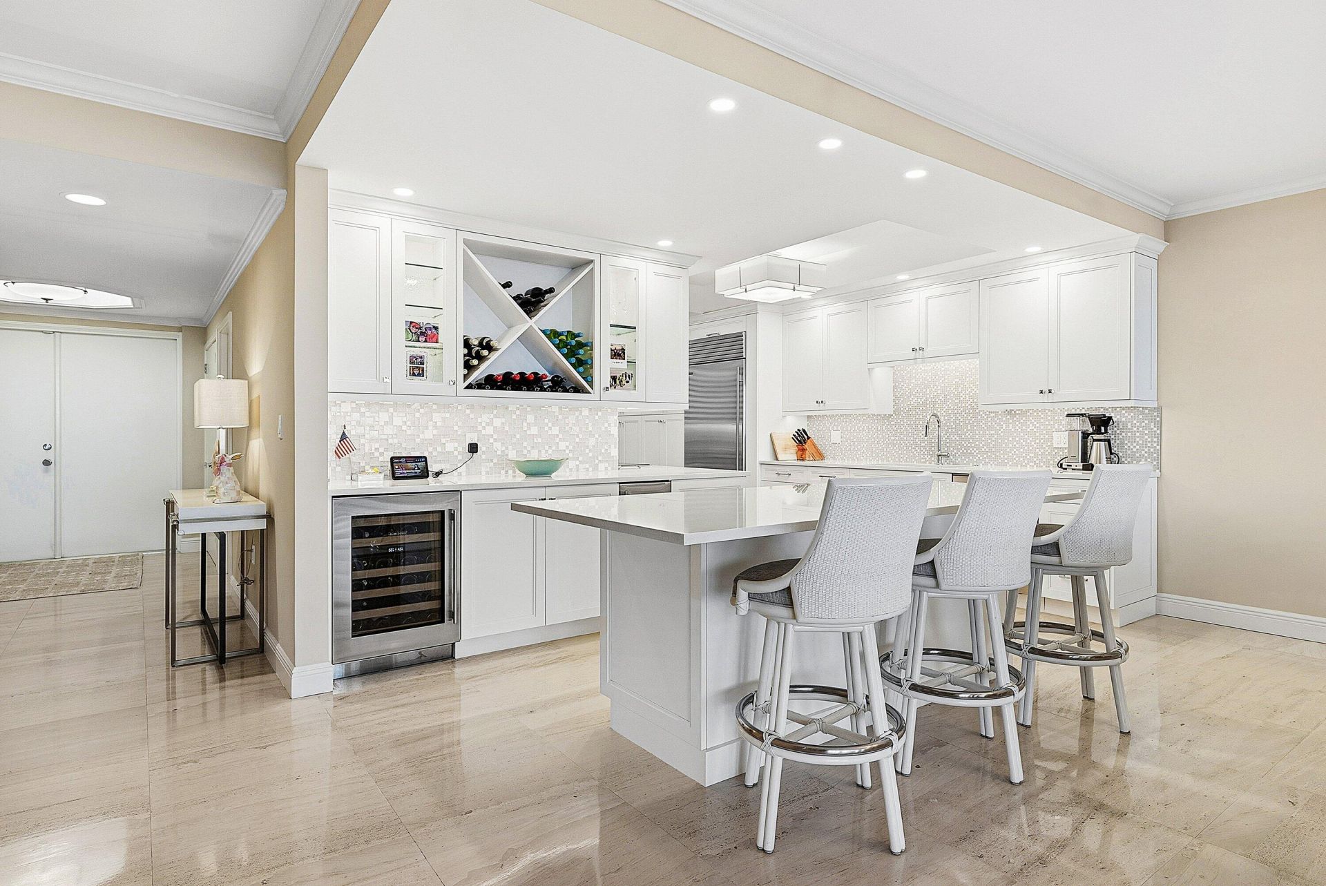 2001 SE Sailfish Point Boulevard, Unit 313, Stuart, FL 34996 Photo
