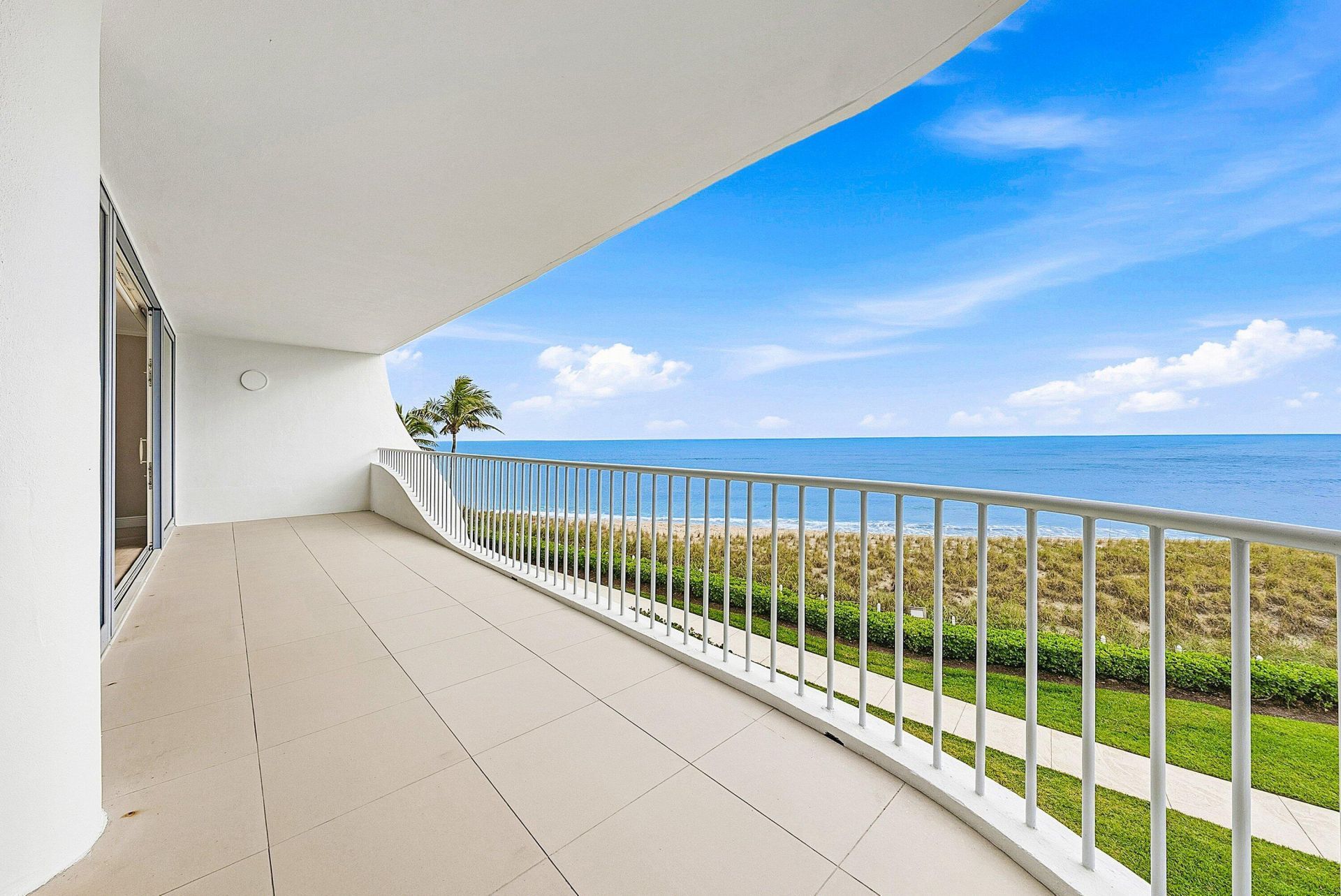 2001 SE Sailfish Point Boulevard, Unit 313, Stuart, FL 34996 Photo