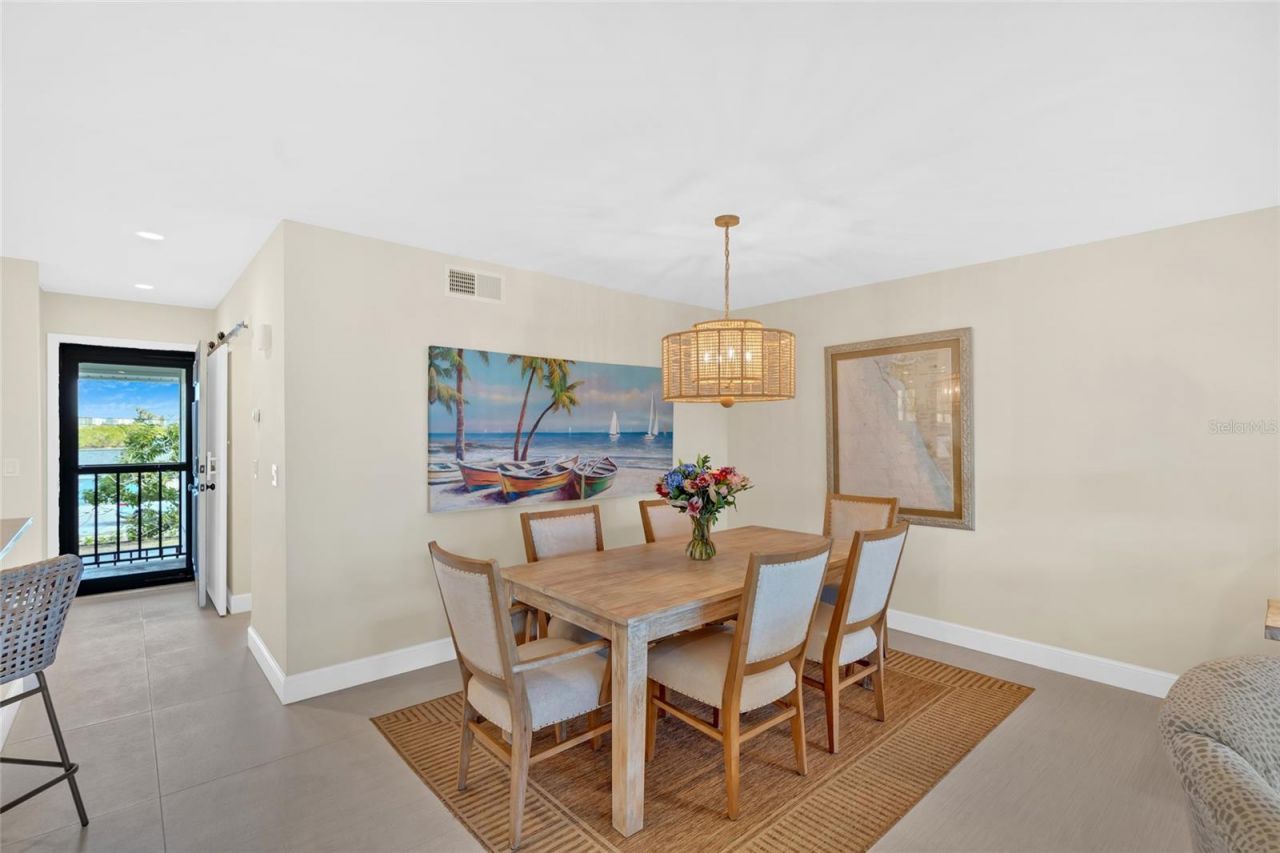 9226 Midnight Pass Road, Unit 3B, Sarasota, FL 34242 Photo