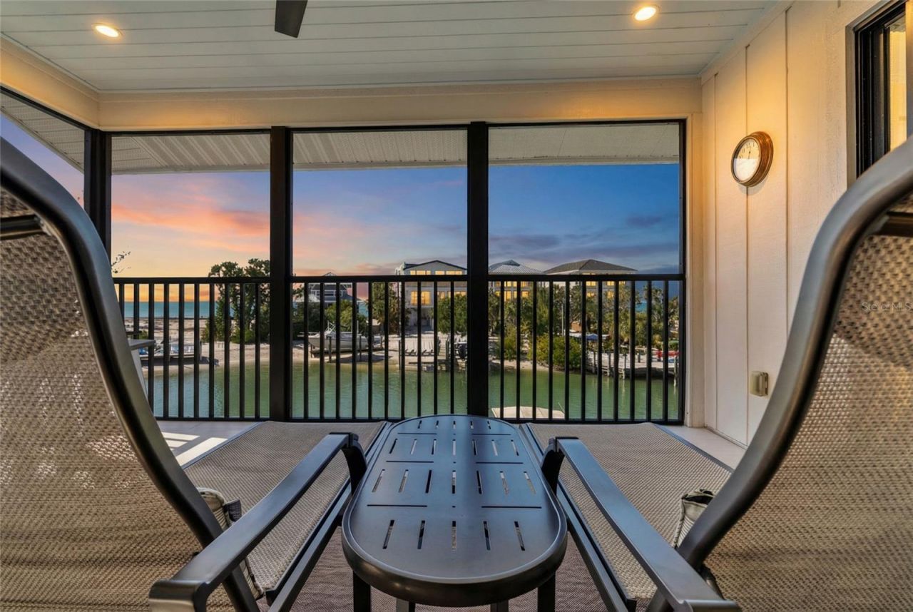 9226 Midnight Pass Road, Unit 3B, Sarasota, FL 34242 Photo