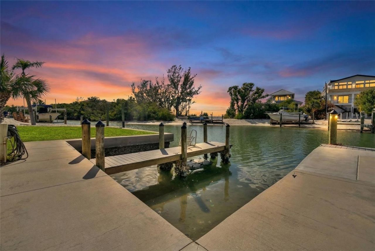 9226 Midnight Pass Road, Unit 3B, Sarasota, FL 34242 Photo