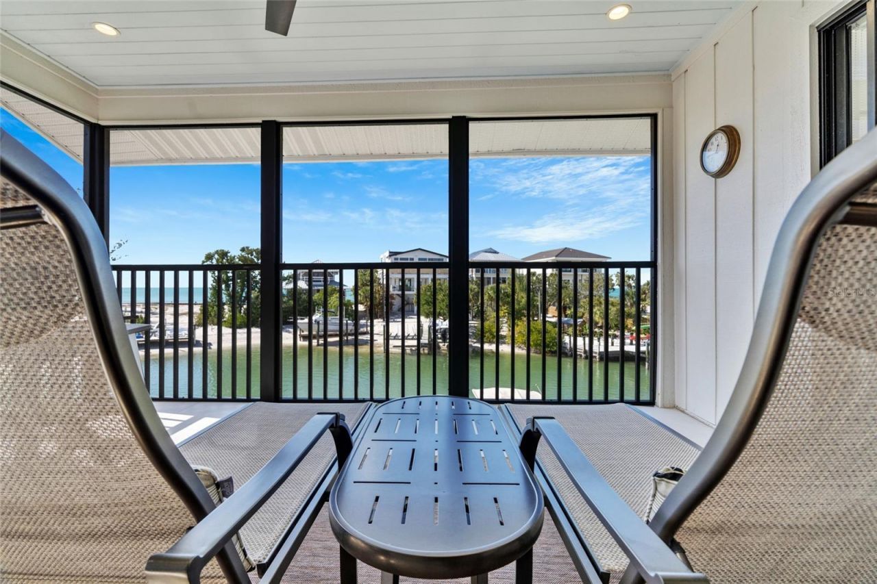 9226 Midnight Pass Road, Unit 3B, Sarasota, FL 34242 Photo