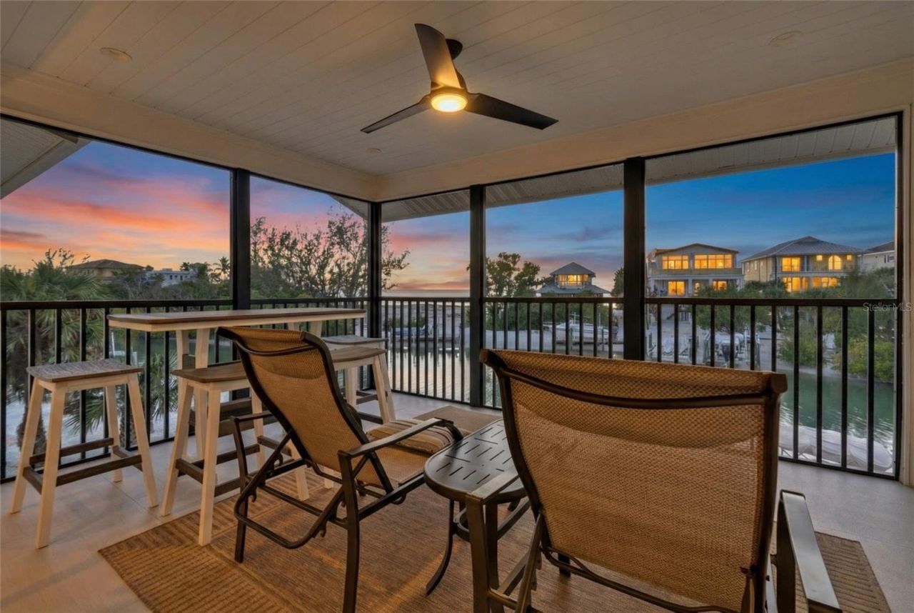 9226 Midnight Pass Road, Unit 3B, Sarasota, FL 34242 Photo