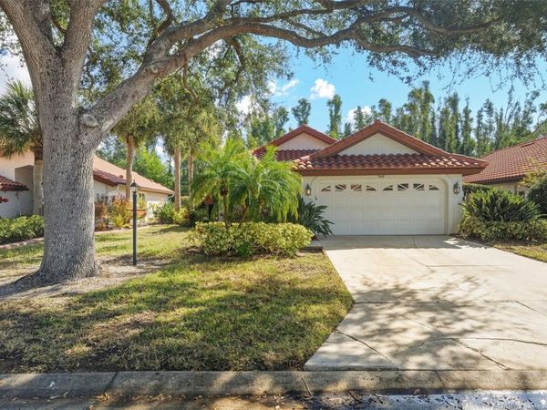 944 HARBOR TOWN DRIVE, VENICE, FL 34292