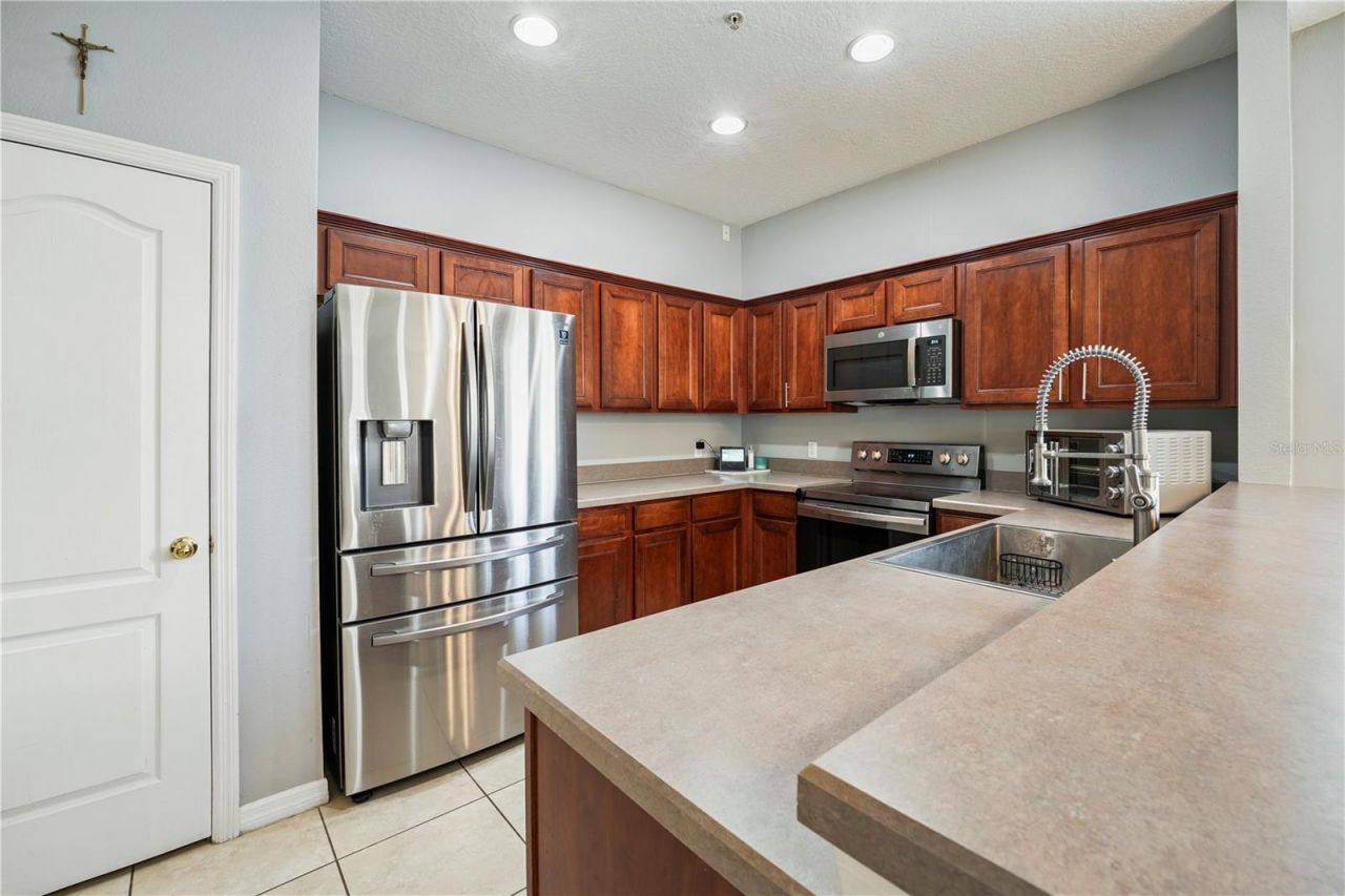 7105 Red Lantern Drive, Unit 13C, Harmony, FL 34773 Photo