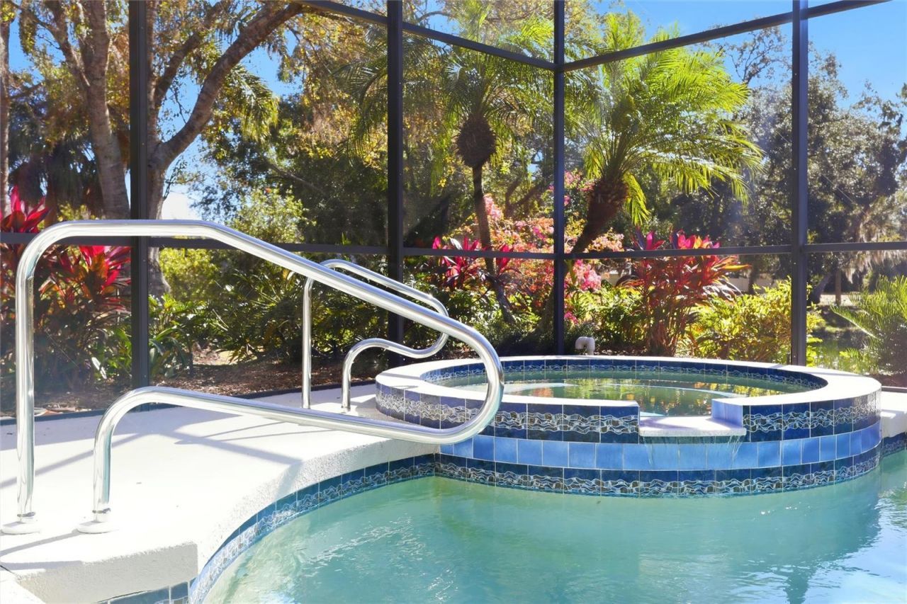 12806 7th Avenue Ne, Bradenton, FL 34212 Photo