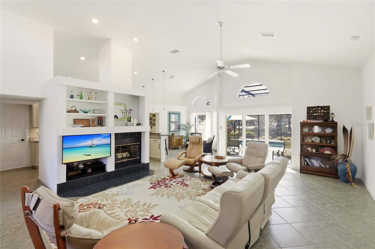 12806 7th Avenue Ne, Bradenton, FL 34212 Photo