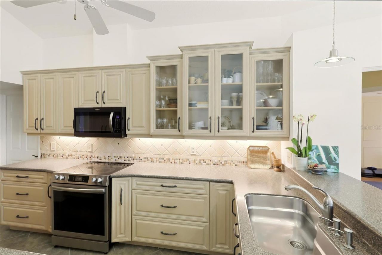 12806 7th Avenue Ne, Bradenton, FL 34212 Photo