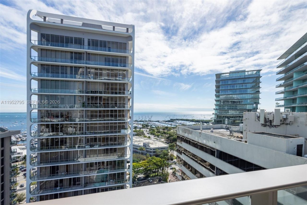 2678 Tigertail Ave, Unit 1707, Miami, FL 33133 Photo