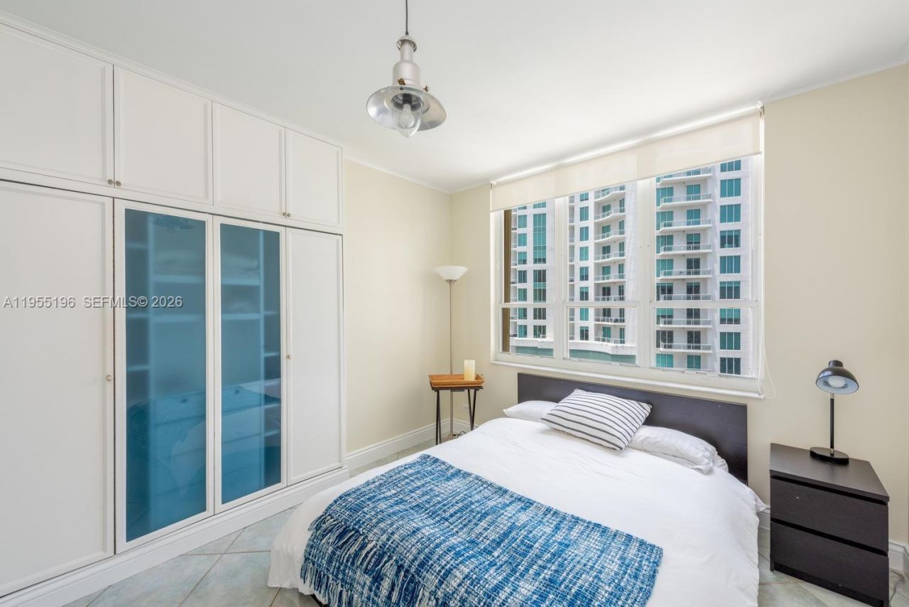 888 Brickell Key Dr, Unit 2201, Miami, FL 33131 Photo