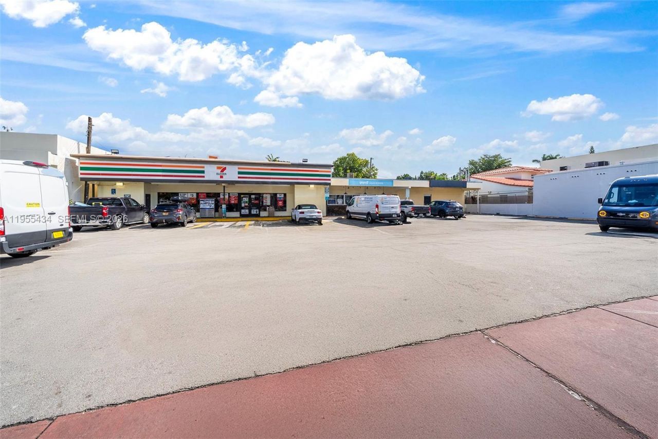 1441 Alton Rd , Miami Beach, FL 33139 Photo