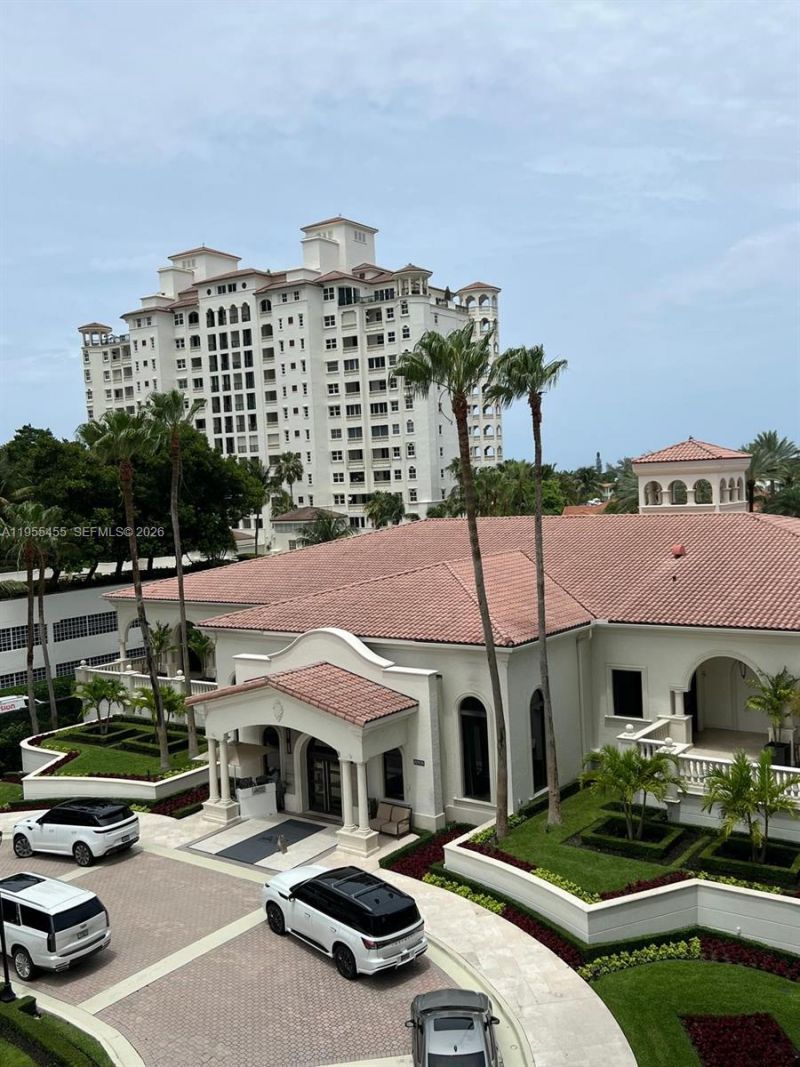 19955 NE 38th Ct , Unit 606, Aventura, FL 33180 Photo