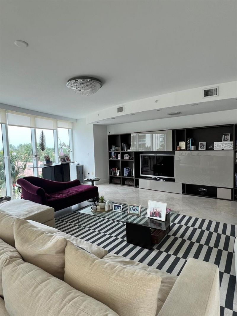 19955 NE 38th Ct , Unit 606, Aventura, FL 33180 Photo