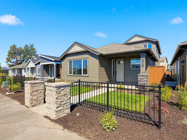 20892 SE Caldera Drive, Bend, OR 97702