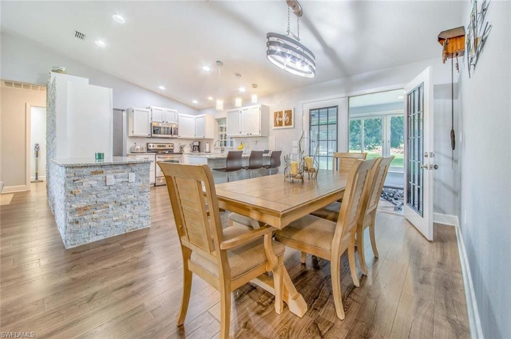 910 Liberty Lane, Auburndale, FL 33823 Photo