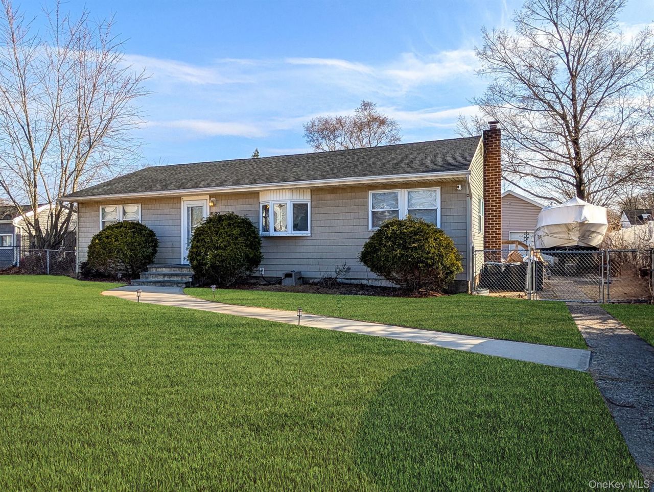 99 Wagon Lane, Centereach, NY 11720 Main Photo