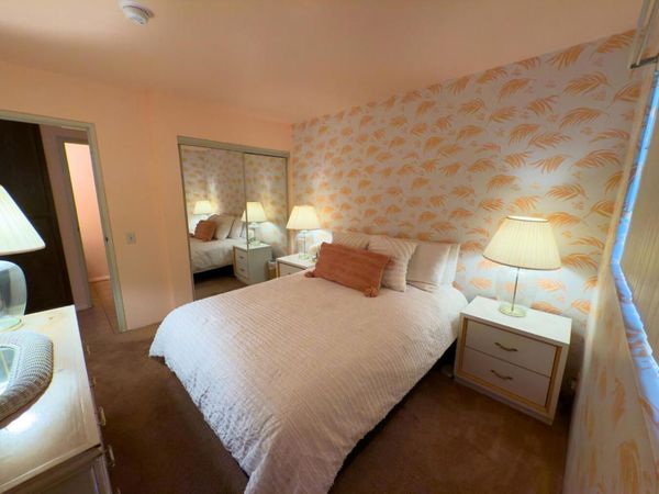 2809 N Los Felices Circle E, Unit 115, Palm Springs, CA 92262