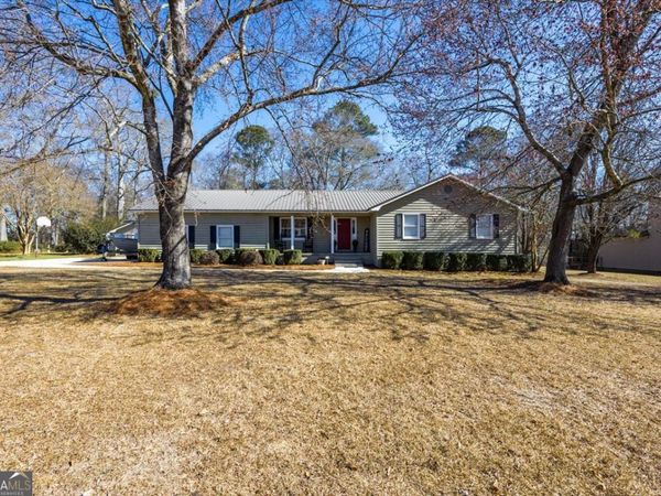 3049 Willowstone Drive, Lizella, GA 31052