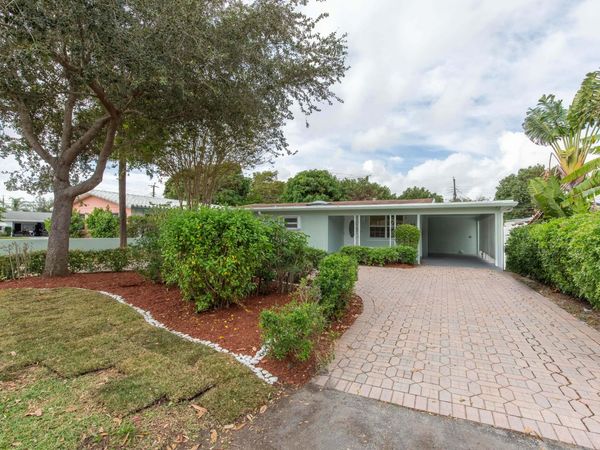 405 NE 24th Avenue, Pompano Beach, FL 33062