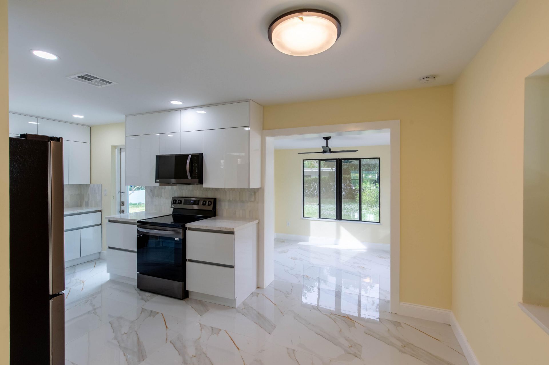 405 NE 24th Avenue, Pompano Beach, FL 33062 Photo