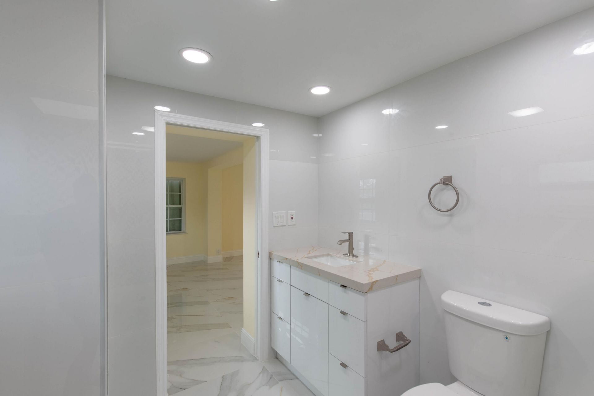 405 NE 24th Avenue, Pompano Beach, FL 33062 Photo